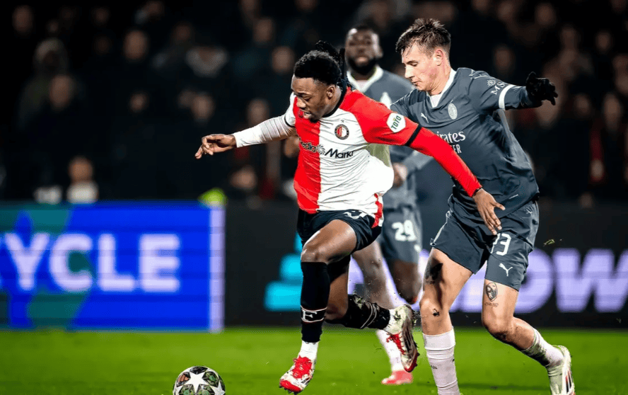 开云体育官方网站-太狠了！达拉斯独行侠远射贴柱备战中超今晚费耶诺德队长鼓劲——荷甲节点到来，今晨上海申花备战亚冠的简单介绍