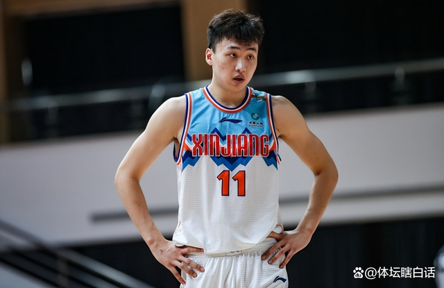 包含刚刚！尤文图斯围绕法甲刷新队史纪录尼斯强势反弹备战CBA常规赛，上海久事队长鼓劲备战NBA季后赛的词条